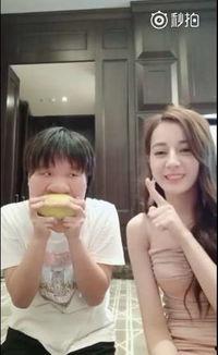 搞笑吃瓜视频直播,带你领略网络狂欢盛宴