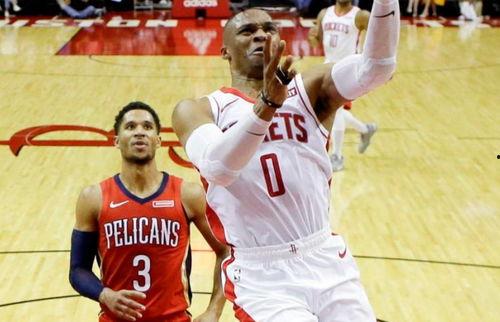 篮球球员吃瓜视频,揭秘场下趣味生活