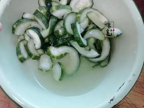 篙瓜腌着吃,传统美食的腌制秘籍